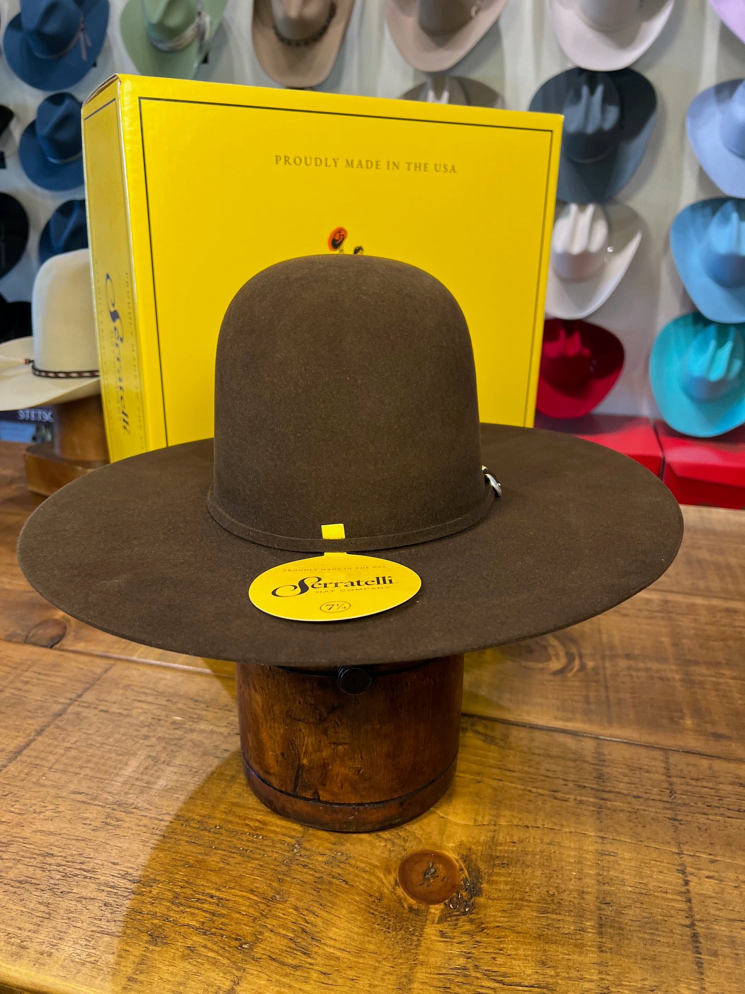 Serratelli 40X Open Crown Chocolate – THE HAT CHICK