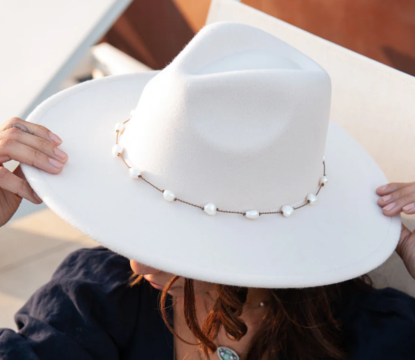 Large White Baroque Pearl Hat Band – THE HAT CHICK display picture 1