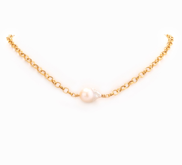 Pearl in Rough Gold Necklace