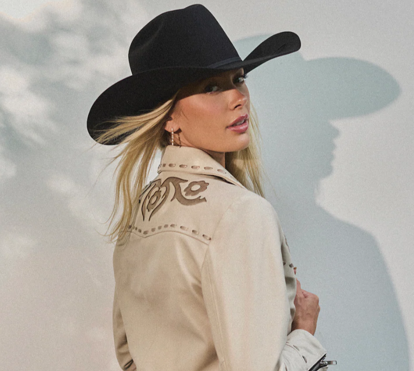 Bloom Town Jacket- Blanca