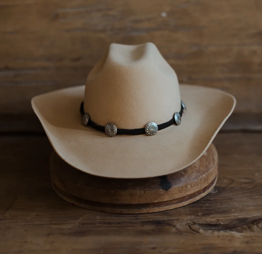 Star Concho Hat Band - Black Leather