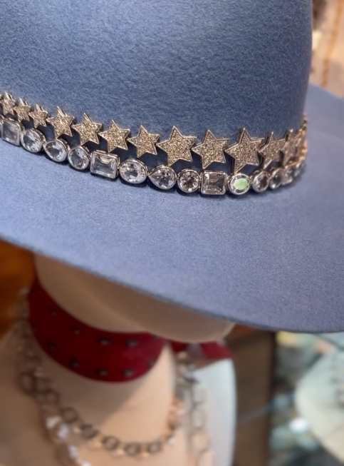 The Pave Graduated Star Hat Band